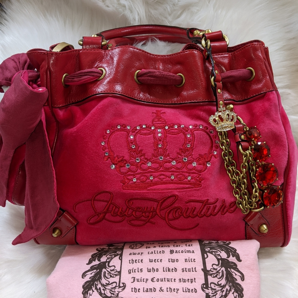 SOLD.  RARE Vintage Juicy Couture Daydreamer